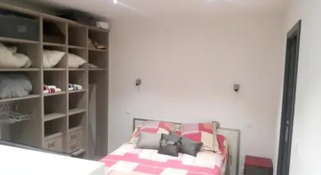 Apartment Allee des Merles, Varaa Huoneisto Porticcio 