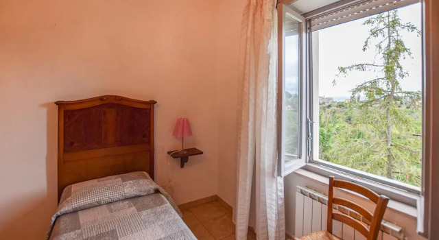 Beautiful Home in Ficulle With Outdoor Swimming Pool, Wifi and 3 Bedrooms, Book Hotel Hoteller i Ficulle med pool, Swimmingpool