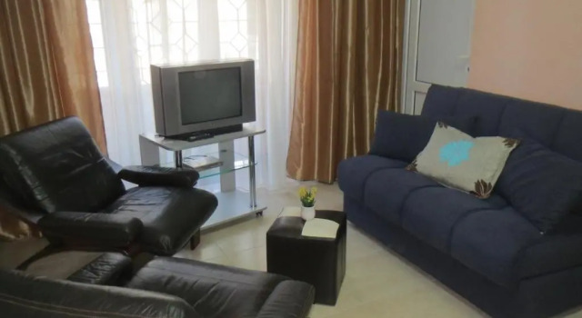 Апартаменты Цокольный этаж Meidani Guest house