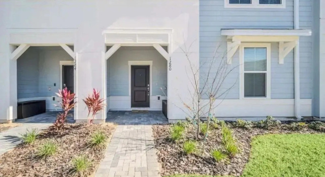 Luxury Home With Splash Pool 5 Bed Townhome! 5 Bedroom Townhouse, Varaa Lomakoti Huvilat kohteessa Florida, Villa