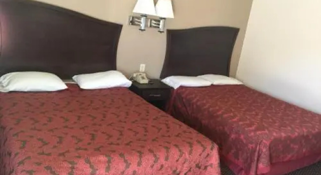 Portal Motel, Rezerwuj Motel Hotele w Eastern Sierra z basenem, Basen