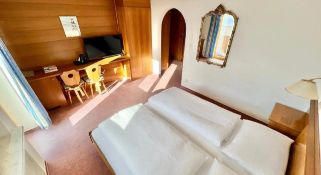 Двухместный номер Comfort Haus Schrofenstein