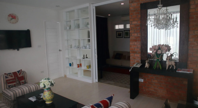 Murraya Residence