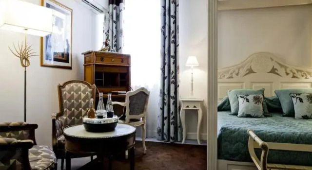 Полулюкс Standard Grand Hotel des Terreaux