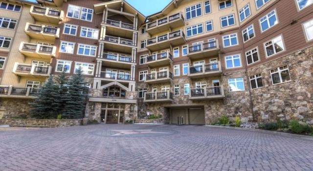 Lone Eagle #3017 - 1 Br Condo