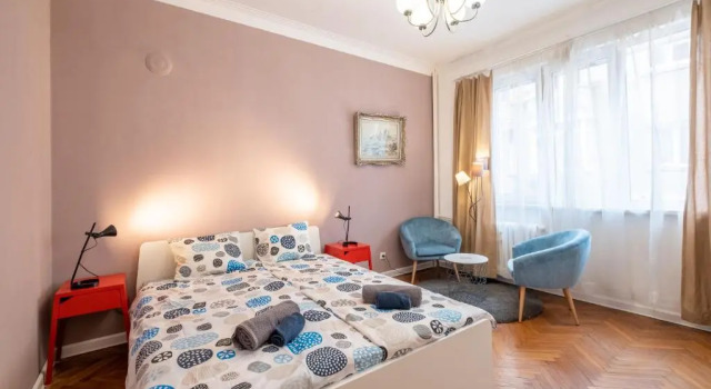 Апартаменты Cute and Cozy 1BD Apartment in the City Center