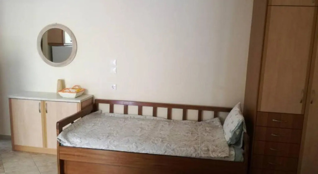 Litsa 2, Book Apartment  