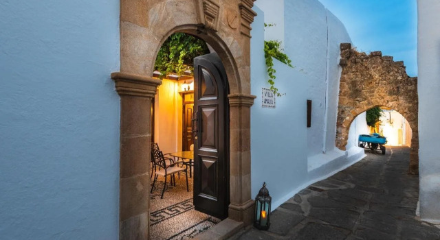 Villa Amalia, Reserva ahora Villa Lindos Rodas