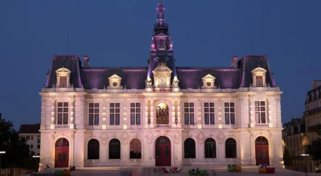 • Bel appartement - centre historique de Poitiers, Rezerwuj Apartament Apartamenty w Poitiers, Apartament