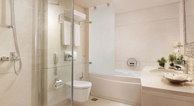 Люкс Divani Escape