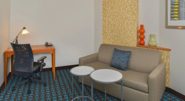 Двухместный люкс с 2 комнатами Fairfield Inn & Suites Santa Maria