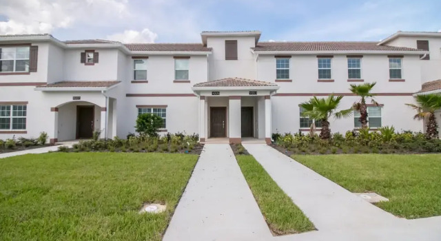 9005 SD - Gorgeous 4BR Townhome - Private Pool, Book Hotel Hoteller i Four Corners med pool, Swimmingpool