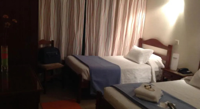 Standardní Dvoulůžkový s manželskou postelí pokoj Ribeiro Hotel