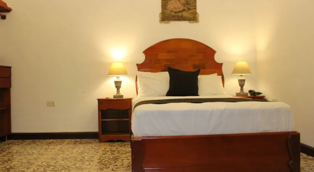 Epoca Iquitos, Book Boutique Cheap Hotels in Iquitos Region