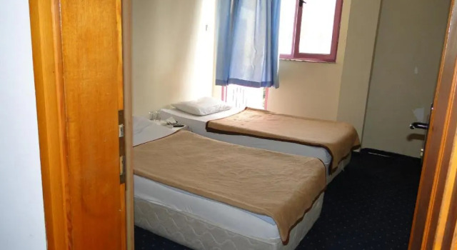 Четырёхместный номер Standard Sunrise Hotel
