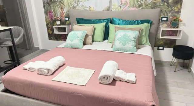 Umbertos Rooms, Забронировать Отель «постель и завтрак» Отели Ольястра с завтраком, Завтраки