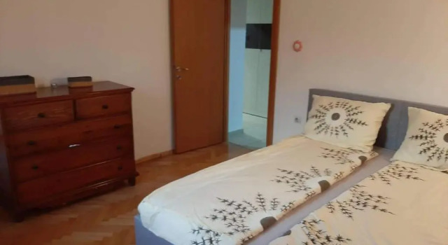 Stunning Color 1-bed Apartment in Skopje, Rezerwuj Apartament Hotele w Skopje z parkingiem, Parking