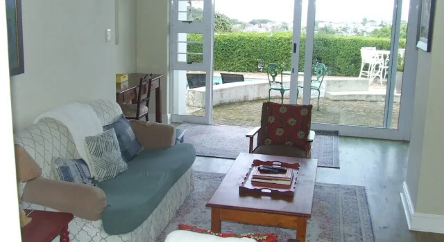 Апартаменты Deluxe The Lookout Guest House
