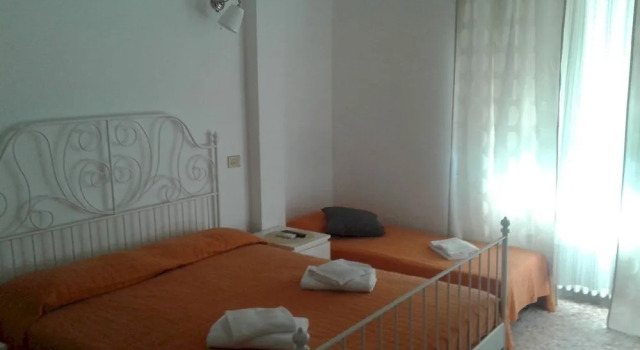B&B Gregory 90, Забронировать Отель «постель и завтрак» Отели Рима 3 звезды, рядом с Собор Святого Петра, 3*
