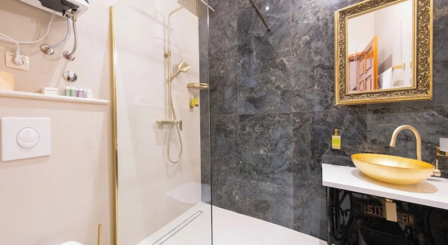 Студия Standard Palmotta Palace