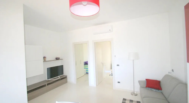 Apartment In Residence With Pool, Varaa Huoneisto Briatico Calabria