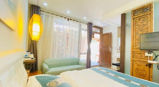 Двухместный номер Standard Lijiang Old Town Meiliju View Inn