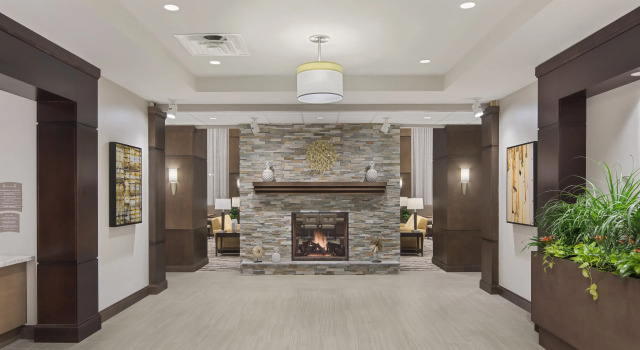 Staybridge Suites Florence - Civic Center by IHG, Book Hotel Hoteller i South Carolina med pool, Swimmingpool