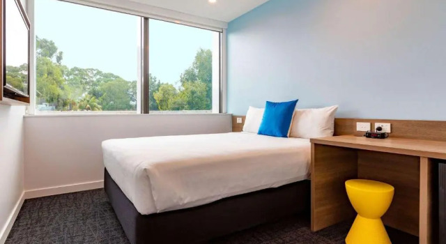 Двухместный номер Superior ibis budget Sydney Airport