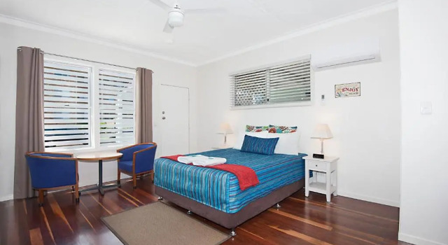 Номер Standard La Costa Beachside Motel