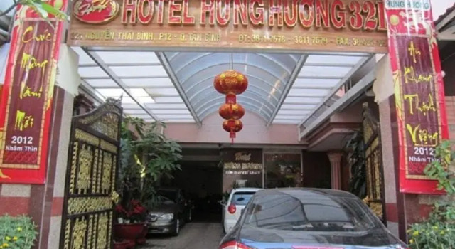 HUNG HUONG HOTEL, Забронировать Отель Недорогие отели Хошимина, рядом с Международный выставочный и конференц-центр Хошимина HIECC, недорого