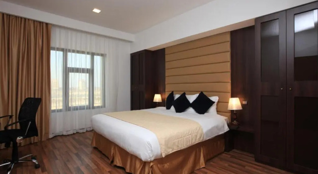 Номер Standard с видом на город Golden Tulip Al Khobar Suites