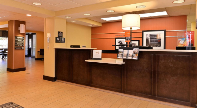 Comfort Inn Laurel - Fort Meade, Забронировать Отель Отели Лорел с завтраком, Завтраки
