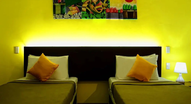 Двухместный номер Standard Seasons Hotel and Convention Center