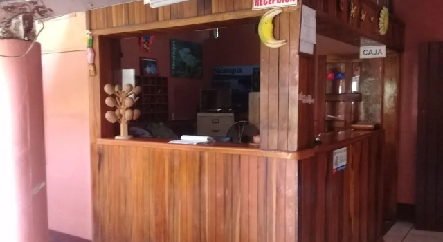 Hotel Central Altagracia, Rezervovat Hotel Altagracia 