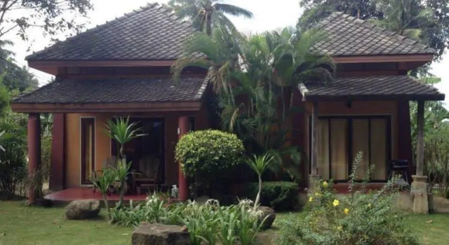 Sunny Resort
