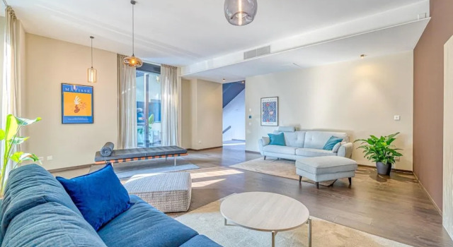 Icon H 201 Suite Micro-living, Забронировать Отель Лугано Лугано, рядом с Парк Ciani