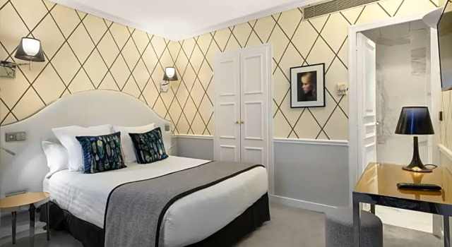 Номер Classic Hôtel Le Royal Monceau Raffles Paris
