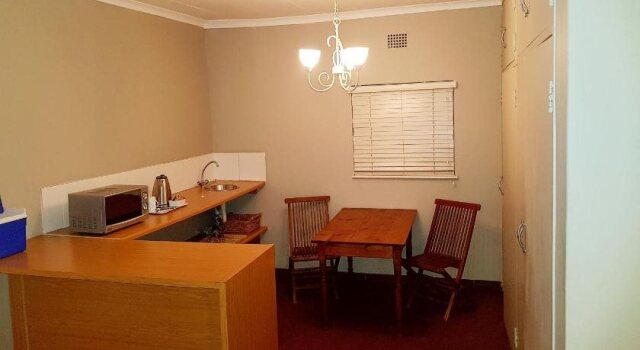 Inca Lily Accommodation, Buchen Sie Hotel Lephalale Waterberg