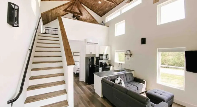 Апартаменты Cozy Smoky Mountain Tiny House