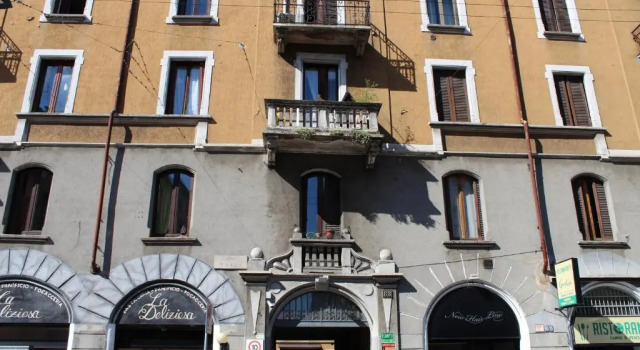 Apartment viale Monza 83