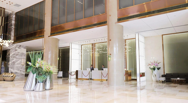 Shenzhen Zhongbao International Hotel, Rezerwuj Hotel Hotele w Shenzhen z parkingiem, Parking