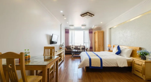 Pho Xanh Marina Hotel