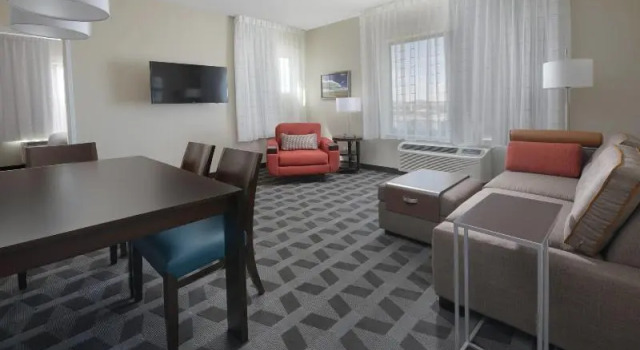 Четырёхместный люкс TownePlace Suites by Marriott Denver South/Lone Tree