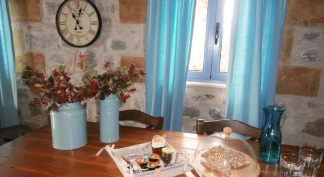 Коттедж с 2 комнатами Maniatiko Village