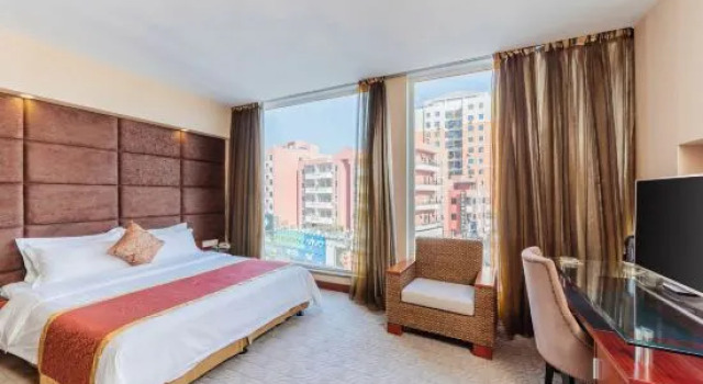 Люкс Business Kargath Hotel (Dongguan Huangjiang)