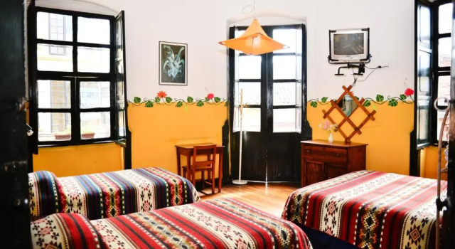 Трёхместный номер Standard Hostal Riviera Sucre