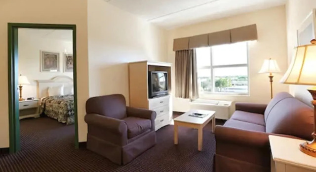 Люкс Standard Allure Suites of Fort Myers