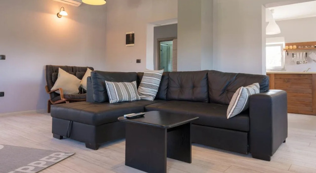 Apartments with pool 992