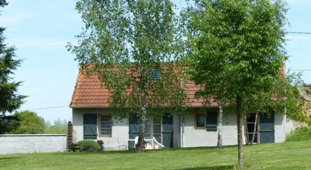 Gîte Dompierre-sur-Besbre, 3 pièces, 4 personnes - FR-1-489-174, Book Hotel Dompierre-sur-Besbre Allier