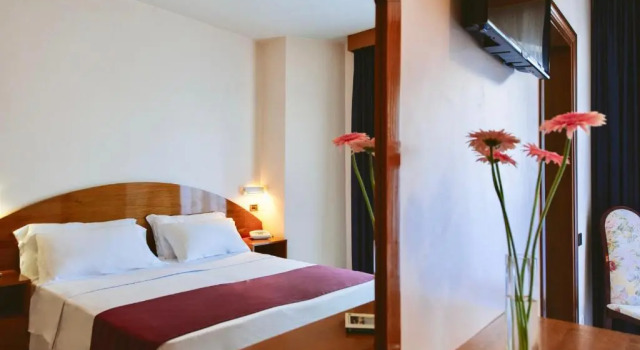 Двухместный номер BAJAMAR BEACH HOTEL